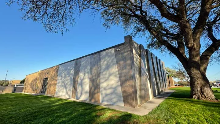 Iglesia-dallas-texas-Copper-concreto-blanco-1