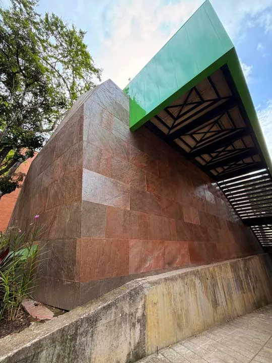 Uis-Museo-de-historia-Copper-fachada-3