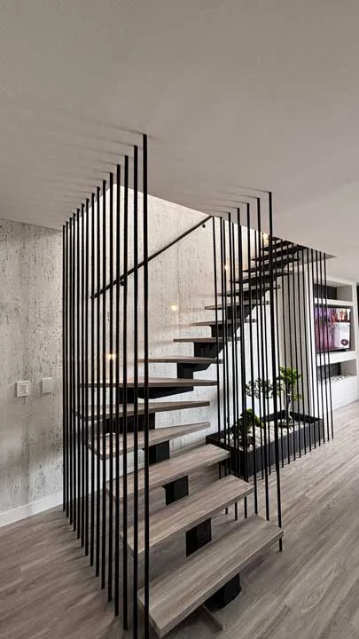 Escalera-lincon-travertino-marfil-1
