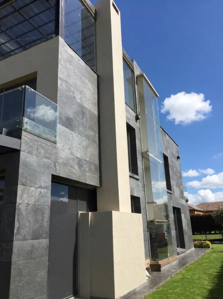 Fachada steel grey