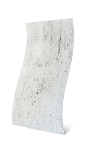 Lámina mineral flexible StoneFlex modelo Travertino Marfil reforzada con fibra de vidrio.